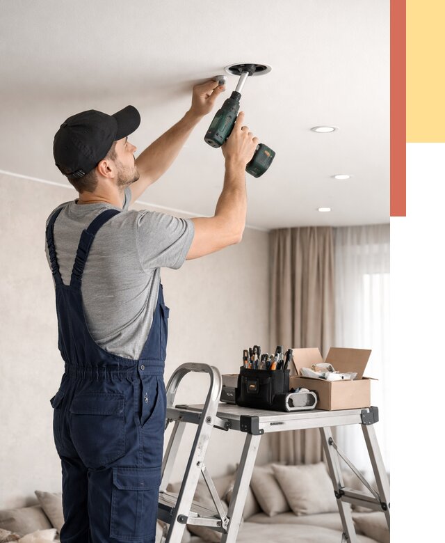 Установка и монтаж точечных светильников в натяжной потолок в Воскресенске от 1861 руб. | ОТДЕЛОЧНИК-Вск